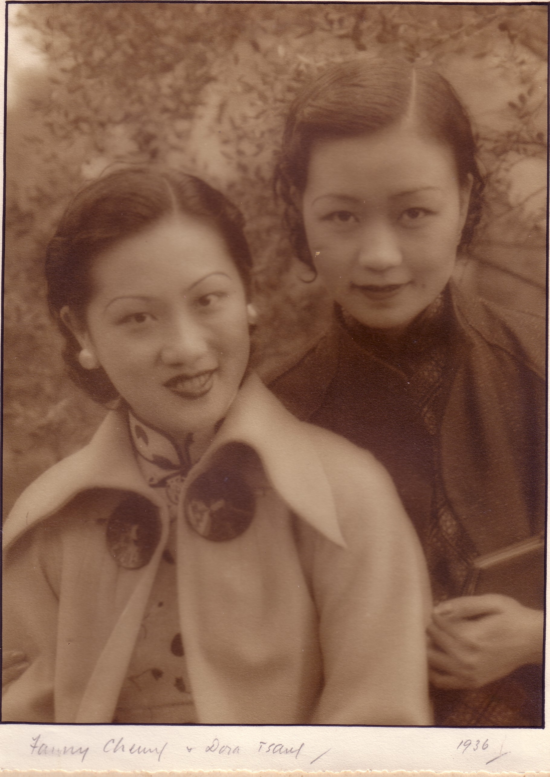 Fanny Cheung and Dora Tsang, 1936. By P.S. Foo.
