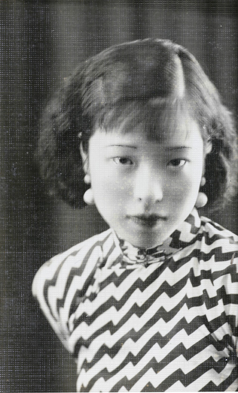 Portrait of Hu Zhi, 1935. By P.S. Foo.